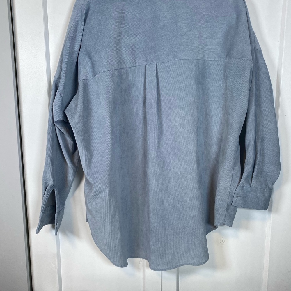 Stradivarius Light Blue Button Down Shirt - Picture 5 of 7
